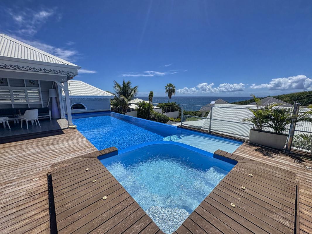2.Location villa piscine Sainte Anne Guadeloupe_Vue mer